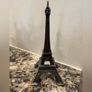 Paris Eiffel Tower sculpture